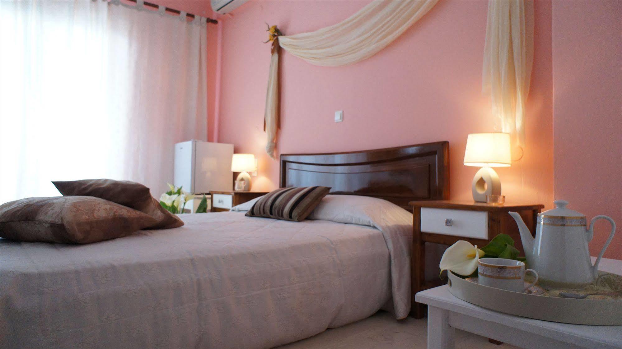 Idi Hotel อาเยียกาลินี ภายนอก รูปภาพ